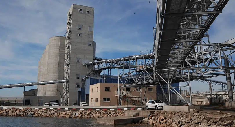 Bâtiment stockage silo augmentation capacité de stockage